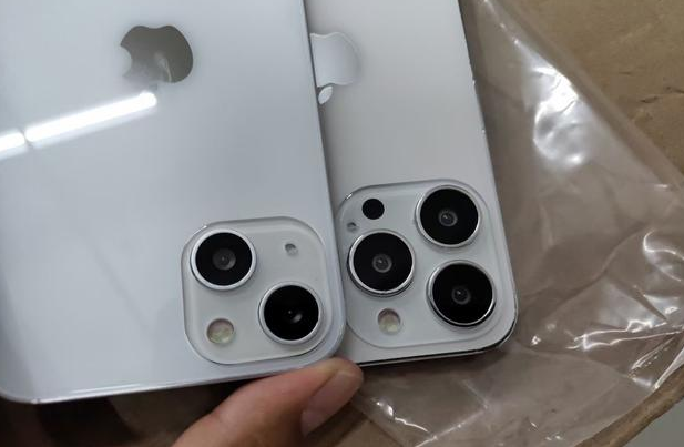 城关苹果手机维修分享iPhone 13‌机模长什么样 