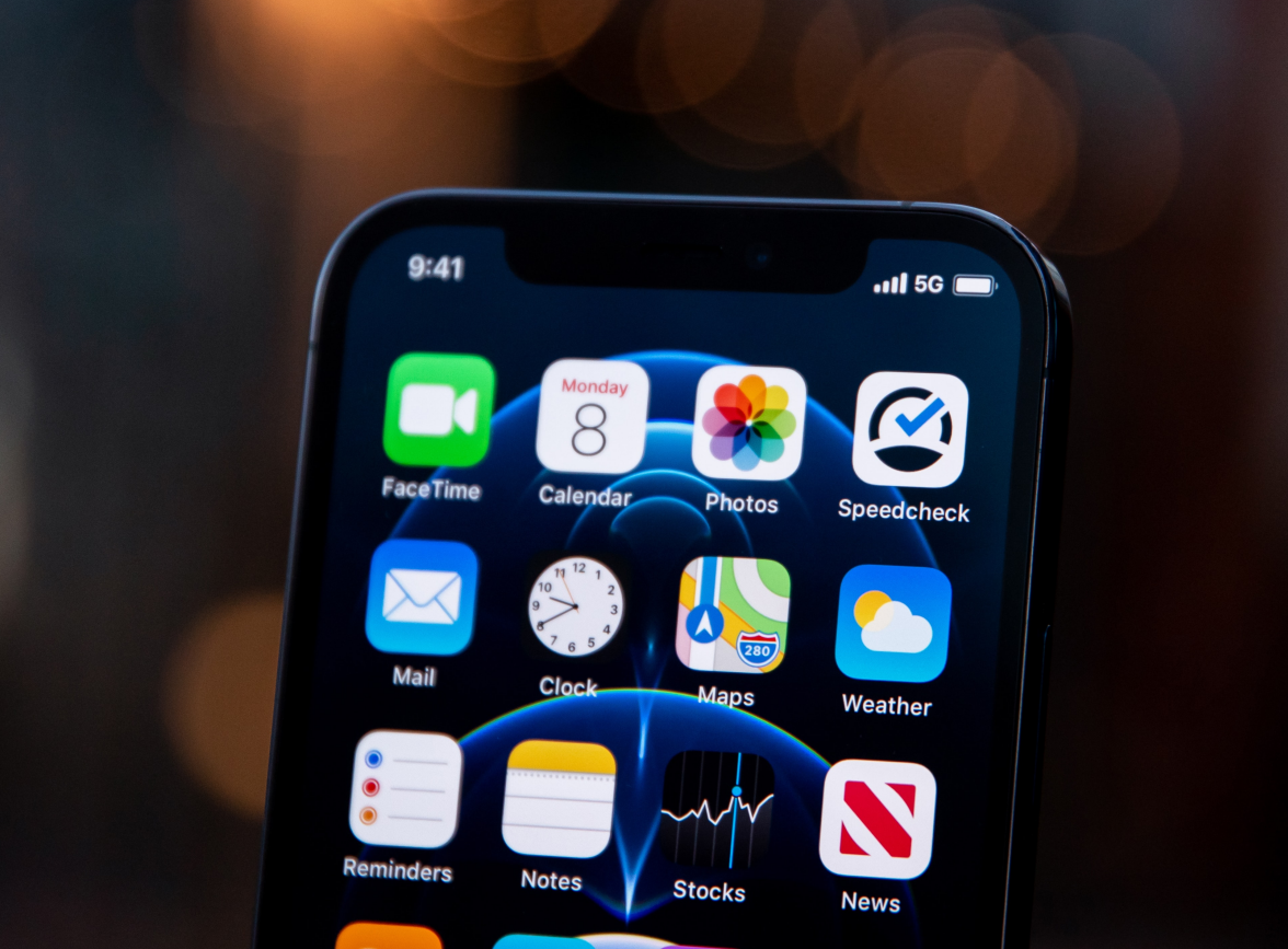 城关苹果手机维修分享为什么 iPhone 12 在冬季会自动关机 