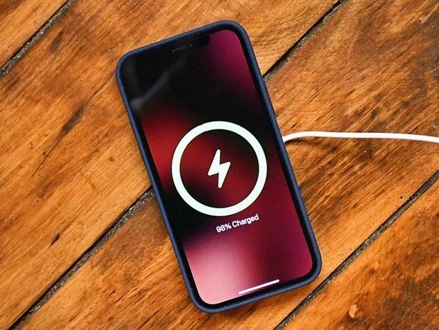 城关苹果手机维修分享iPhone 12可以随便充电吗 
